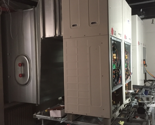 Kat Systems München Kaufhaus Nachrüstung einer Klimaanlage Montage Türluftschleieranlage Austausch der Lüftungsanlage